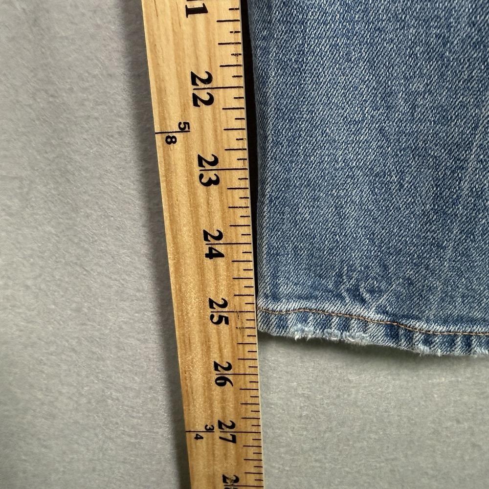 Abercrombie & Fitch The Mom High Rise Jeans Straight Leg Light Wash - Picture 16 of 16